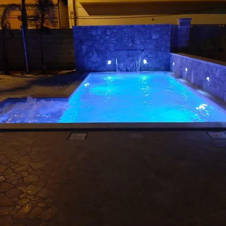 Vianova 3*
