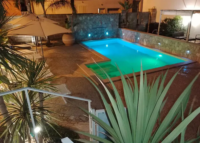 Vianova Gasthof Giurdignano